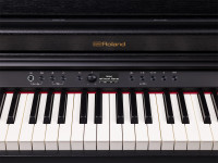 <b>Roland RP701 CB Piano Eletrónico preto USB Bluetooth 88 teclas app Roland Piano</b> <b>Roland RP701 CB Piano Eletrónico preto USB Bluetooth 88 teclas app Roland Piano</b>